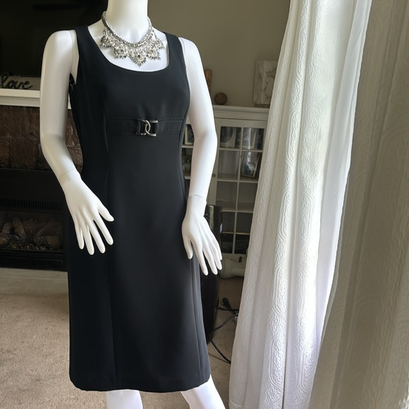 TAHARI Arthur S Levine dress and jacket - Picture 3 of 16